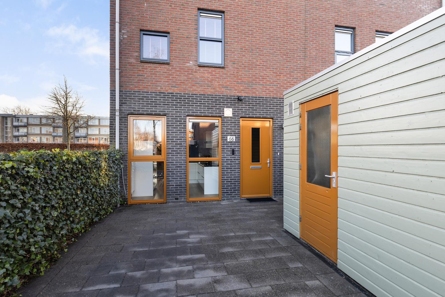 Dr. Bearda Bakkerstraat 66 in Leeuwarden