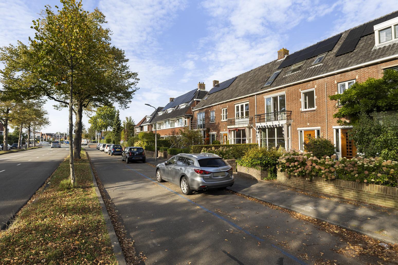 Mr. P.J. Troelstraweg 112 in Leeuwarden