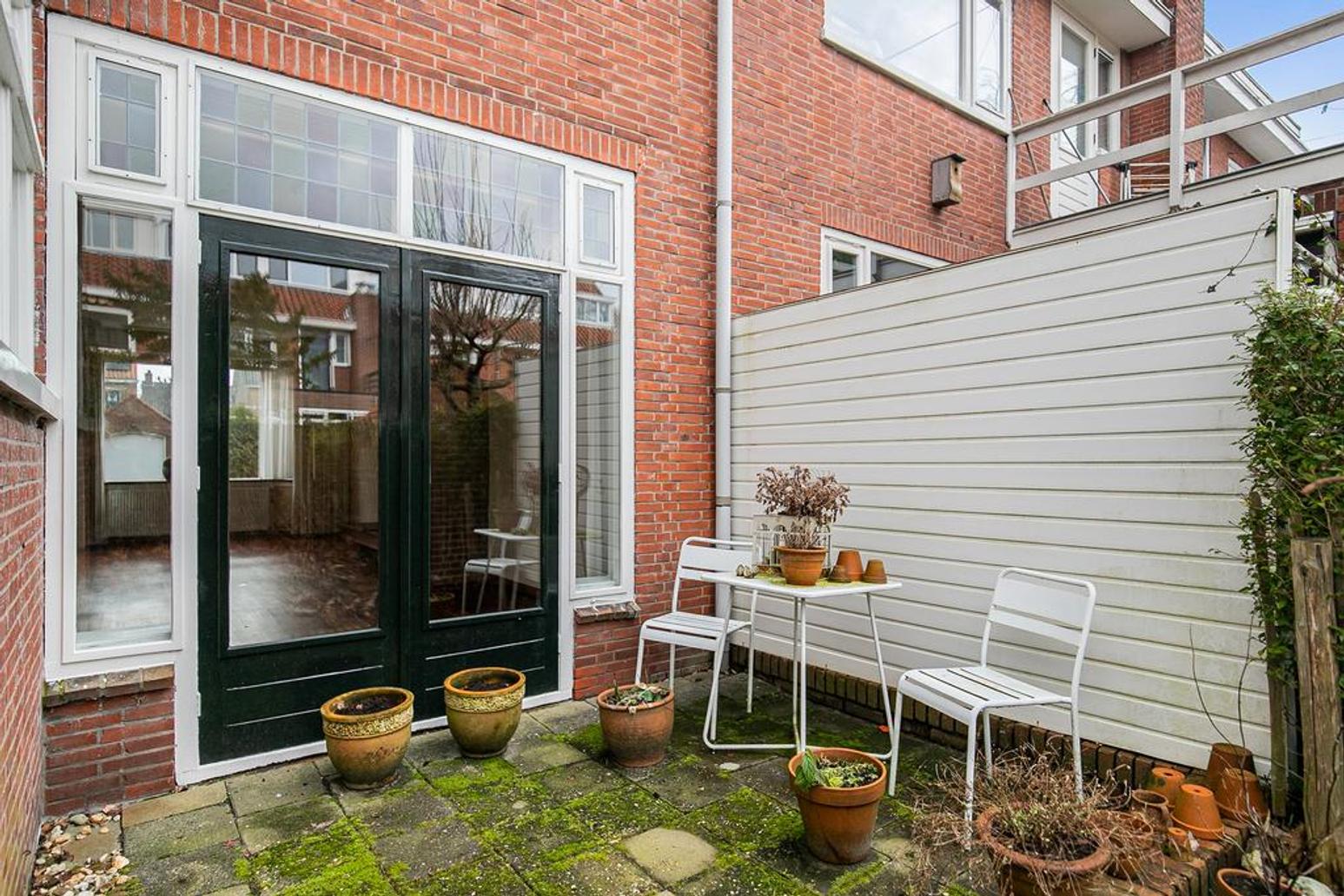 van Roonhuysestraat 16 in Leeuwarden