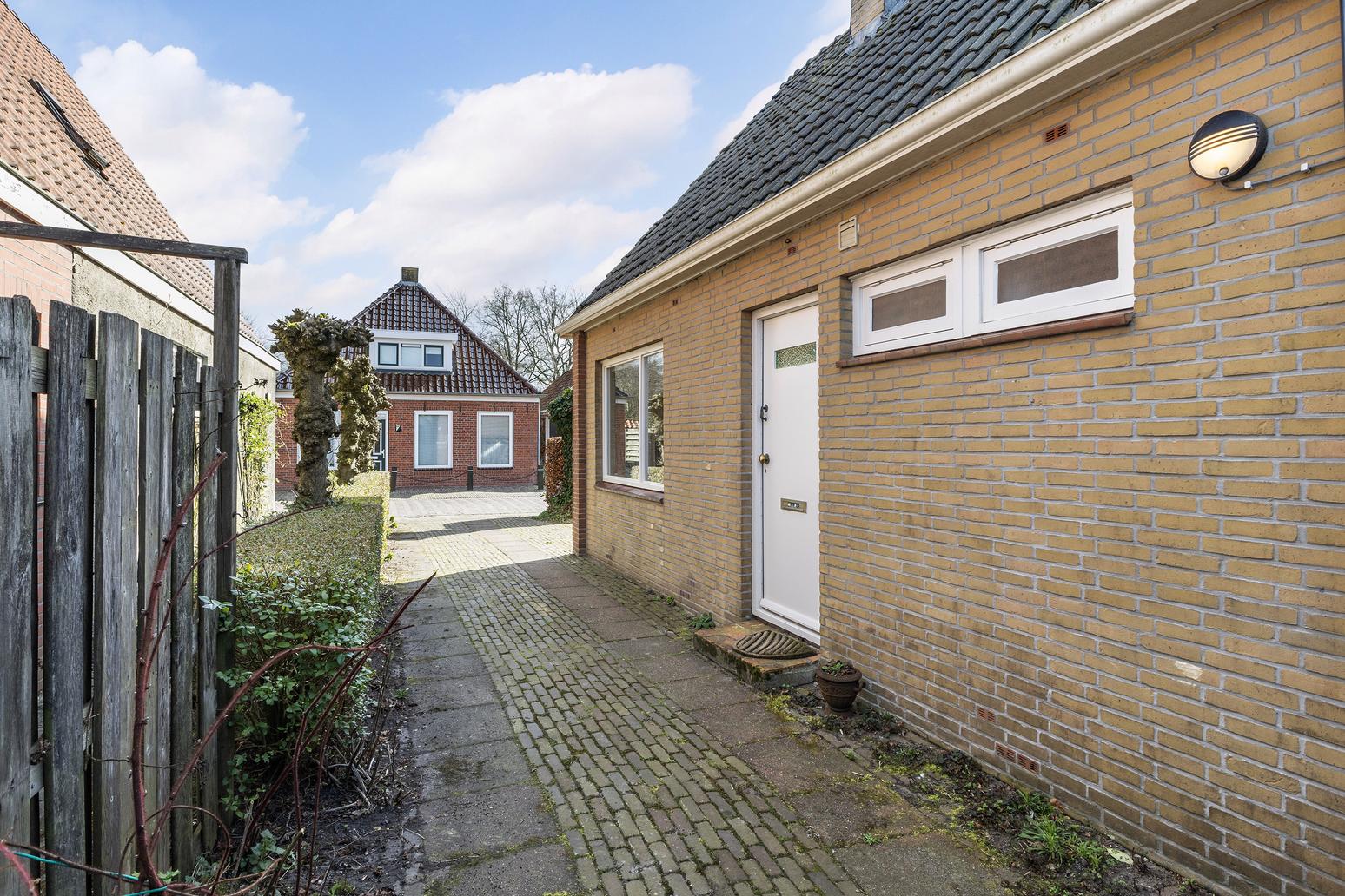 Van Sminiaweg 93 in Aldtsjerk